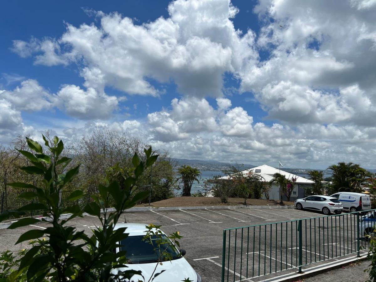 Agreable Studio Aux Trois Ilets Proche De La Mer Les Trois-Ilets Luaran gambar
